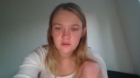 Snapshot of babykay03 chatting on October 5, 2025, 11:41 am babykay03 online show from October 5, 2025, 11:41 am