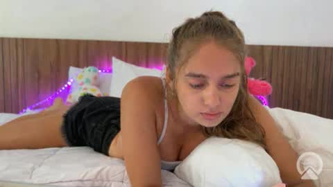 My name is Amelia but for you Melie online show from December 23, 2025, 9:07 am