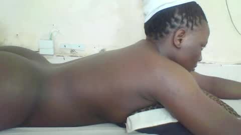 Snapshot of babymolly2 chatting on May 24, 2026, 3:28 pm Rossy Kwekwe online show from May 24, 2026, 3:28 pm