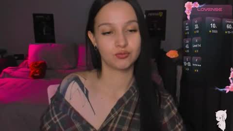 BabyMooon online show from December 15, 2025, 5:28 pm