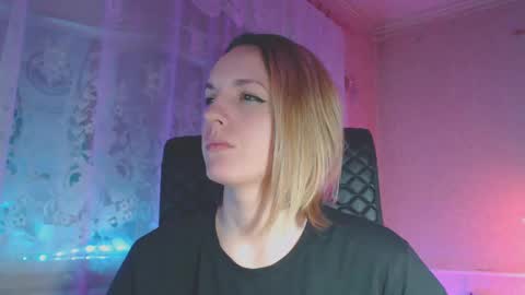 Snapshot of babymuro4ka chatting on February 1, 2025, 12:29 am Sonya online show from February 1, 2025, 12:29 am