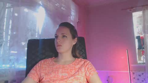 Snapshot of babymuro4ka chatting on February 10, 2025, 6:09 am Sonya online show from February 10, 2025, 6:09 am