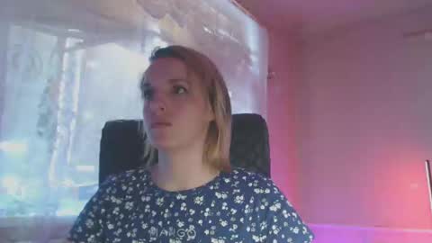 Snapshot of babymuro4ka chatting on February 24, 2025, 6:27 am Sonya online show from February 24, 2025, 6:27 am