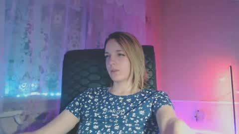 Snapshot of babymuro4ka chatting on March 7, 2025, 8:00 pm Sonya online show from March 7, 2025, 8:00 pm