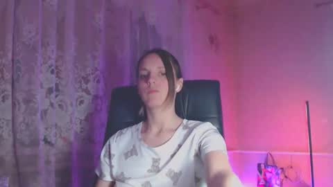 Sonya online show from March 18, 2026, 7:06 pm