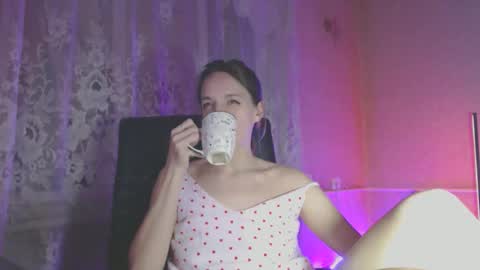 Sonya online show from March 24, 2026, 8:25 pm