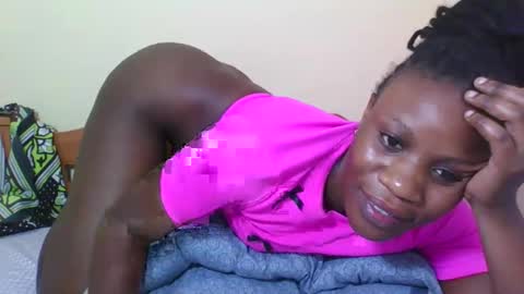 PRISCILLAH online show from October 19, 2025, 8:53 pm