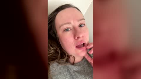 Snapshot of babyslut03_23 chatting on March 19, 2026, 10:58 pm babyslut03_23 online show from March 19, 2026, 10:58 pm