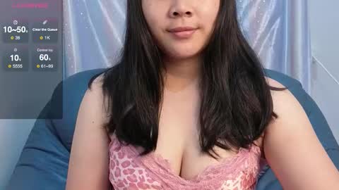 Snapshot of babyunicorn998 chatting on November 1, 2025, 11:29 pm Baby Unicorn online show from November 1, 2025, 11:29 pm