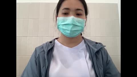 Snapshot of babyunicorn998 chatting on December 1, 2025, 6:29 am Baby Unicorn online show from December 1, 2025, 6:29 am