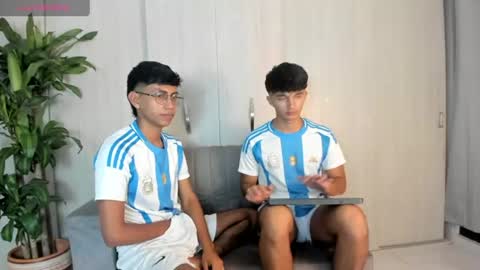 Snapshot of babyy_couplee chatting on July 31, 2026, 2:11 am Babyy Couplee online show from July 31, 2026, 2:11 am