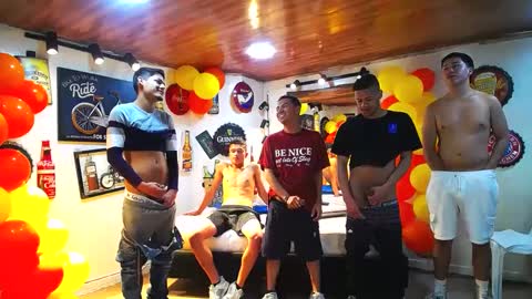 Snapshot of backyardigans chatting on February 3, 2025, 6:39 pm backyardigans online show from February 3, 2025, 6:39 pm