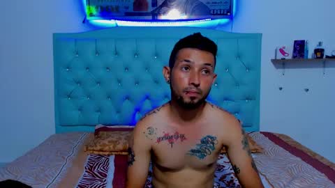 Snapshot of bad__couple_ chatting on October 12, 2025, 10:20 pm s online show from October 12, 2025, 10:20 pm