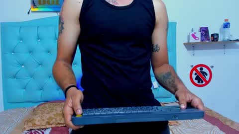 Snapshot of bad__couple_ chatting on October 16, 2025, 10:16 am s online show from October 16, 2025, 10:16 am