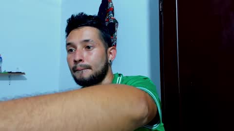 Snapshot of bad__couple_ chatting on October 26, 2025, 6:47 pm s online show from October 26, 2025, 6:47 pm