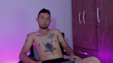 Snapshot of bad__couple_ chatting on March 2, 2026, 9:43 pm s online show from March 2, 2026, 9:43 pm