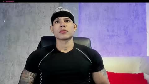 bad_boytoh online show from January 14, 2026, 12:44 pm