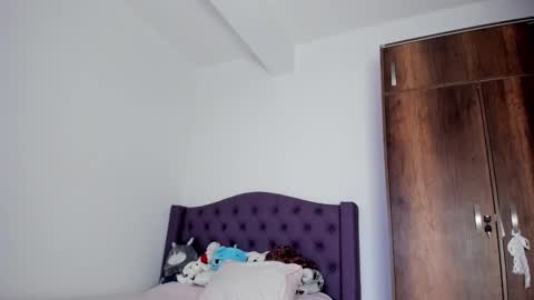 Bratty Lanita - independent online show from December 20, 2024, 9:28 pm