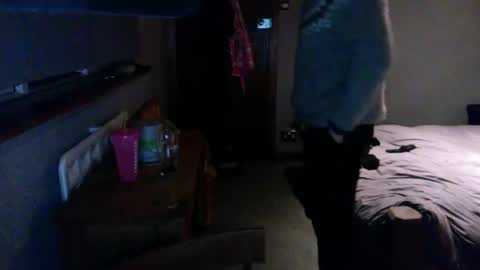 Bad dad43 online show from January 2, 2025, 3:26 am