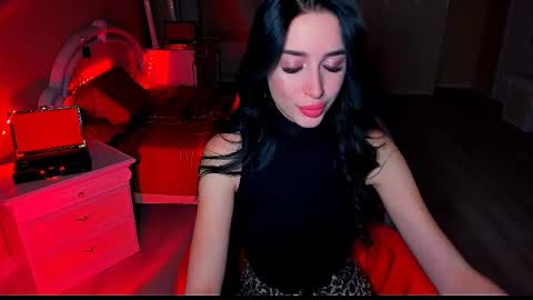 Miss Desire...do you remember online show from December 10, 2024, 3:01 pm