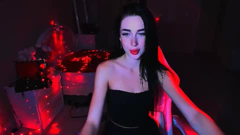 Miss Desire...do you remember online show from October 22, 2025, 8:25 am