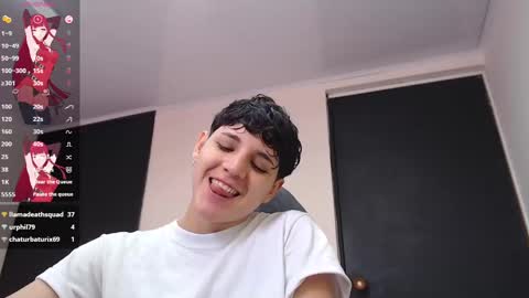 Snapshot of bad_giirl__ chatting on December 26, 2024, 4:58 pm Anna online show from December 26, 2024, 4:58 pm