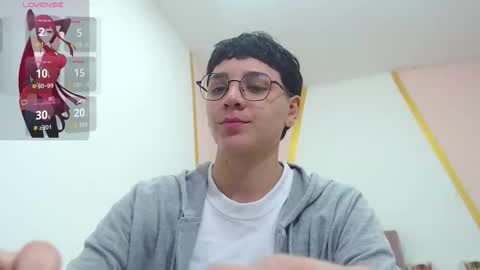 Snapshot of bad_giirl__ chatting on November 28, 2025, 6:21 pm Anna online show from November 28, 2025, 6:21 pm