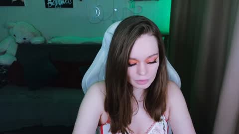 Lin online show from January 22, 2025, 4:23 pm