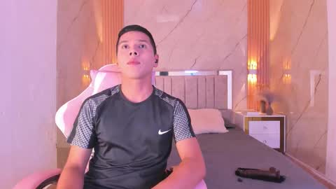 Angel online show from March 17, 2026, 7:06 pm