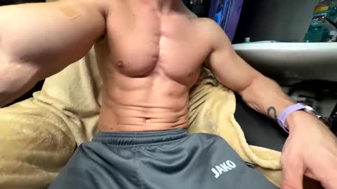 Snapshot of badboy951337 chatting on January 6, 2025, 2:47 pm Badboy95 online show from January 6, 2025, 2:47 pm