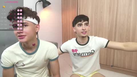 jhojan online show from February 2, 2025, 2:02 pm