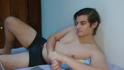 Snapshot of badbunny_69_ chatting on December 19, 2025, 4:19 am badbunny_69_ online show from December 19, 2025, 4:19 am