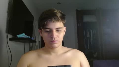 Snapshot of badbunny_69_ chatting on January 8, 2026, 8:44 pm badbunny_69_ online show from January 8, 2026, 8:44 pm