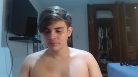 Snapshot of badbunny_69_ chatting on January 15, 2026, 7:24 am badbunny_69_ online show from January 15, 2026, 7:24 am