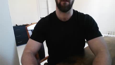 baddboy24777 online show from May 19, 2026, 9:54 pm