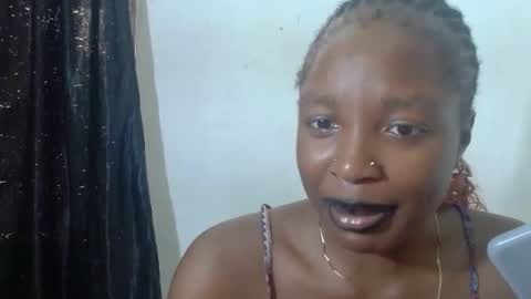 baddiebitchx online show from April 17, 2026, 10:18 am