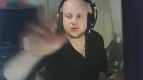 BadG online show from November 6, 2025, 2:56 am