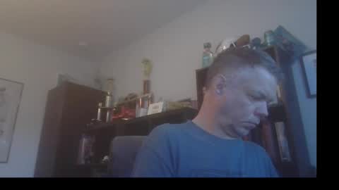 Snapshot of badger32934 chatting on December 28, 2024, 1:17 pm Badger online show from December 28, 2024, 1:17 pm