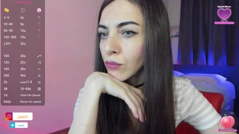 Jane online show from December 14, 2025, 7:40 pm