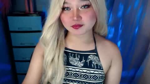 Snapshot of bahoglaway69 chatting on October 3, 2025, 5:43 pm april online show from October 3, 2025, 5:43 pm