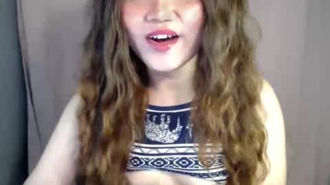 Snapshot of bahoglaway69 chatting on November 5, 2025, 10:10 pm april online show from November 5, 2025, 10:10 pm