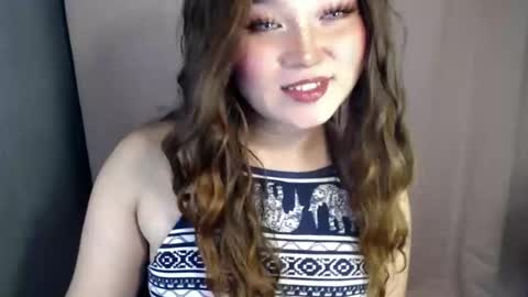 Snapshot of bahoglaway69 chatting on November 26, 2025, 8:04 am april online show from November 26, 2025, 8:04 am