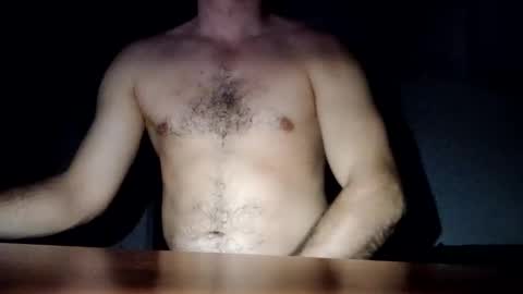 baiat_frumusel online show from January 16, 2025, 9:19 pm