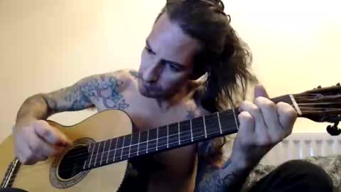 Bailey online show from September 30, 2025, 12:59 am