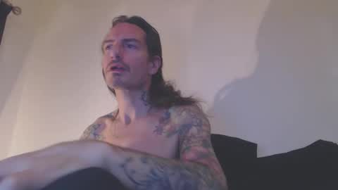 Bailey online show from March 29, 2026, 1:05 am