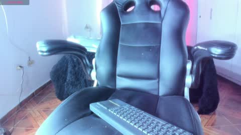 IM BAILEY online show from January 15, 2025, 10:13 pm