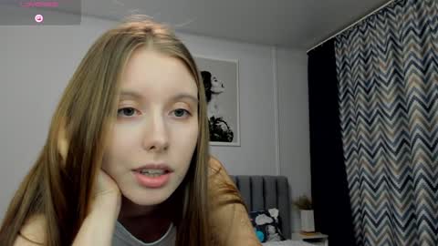 Kira online show from January 8, 2025, 8:07 pm