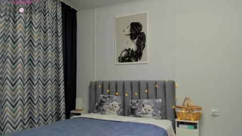 Kira online show from February 28, 2025, 11:12 pm