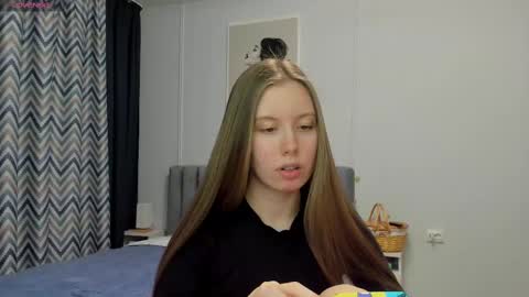 Kira online show from March 1, 2025, 7:26 pm