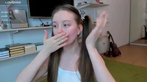 Kira online show from March 9, 2026, 2:15 am